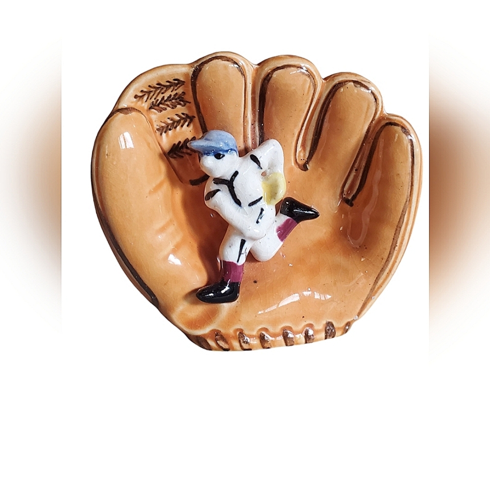 Vintage ceramic baseball glove figurine
